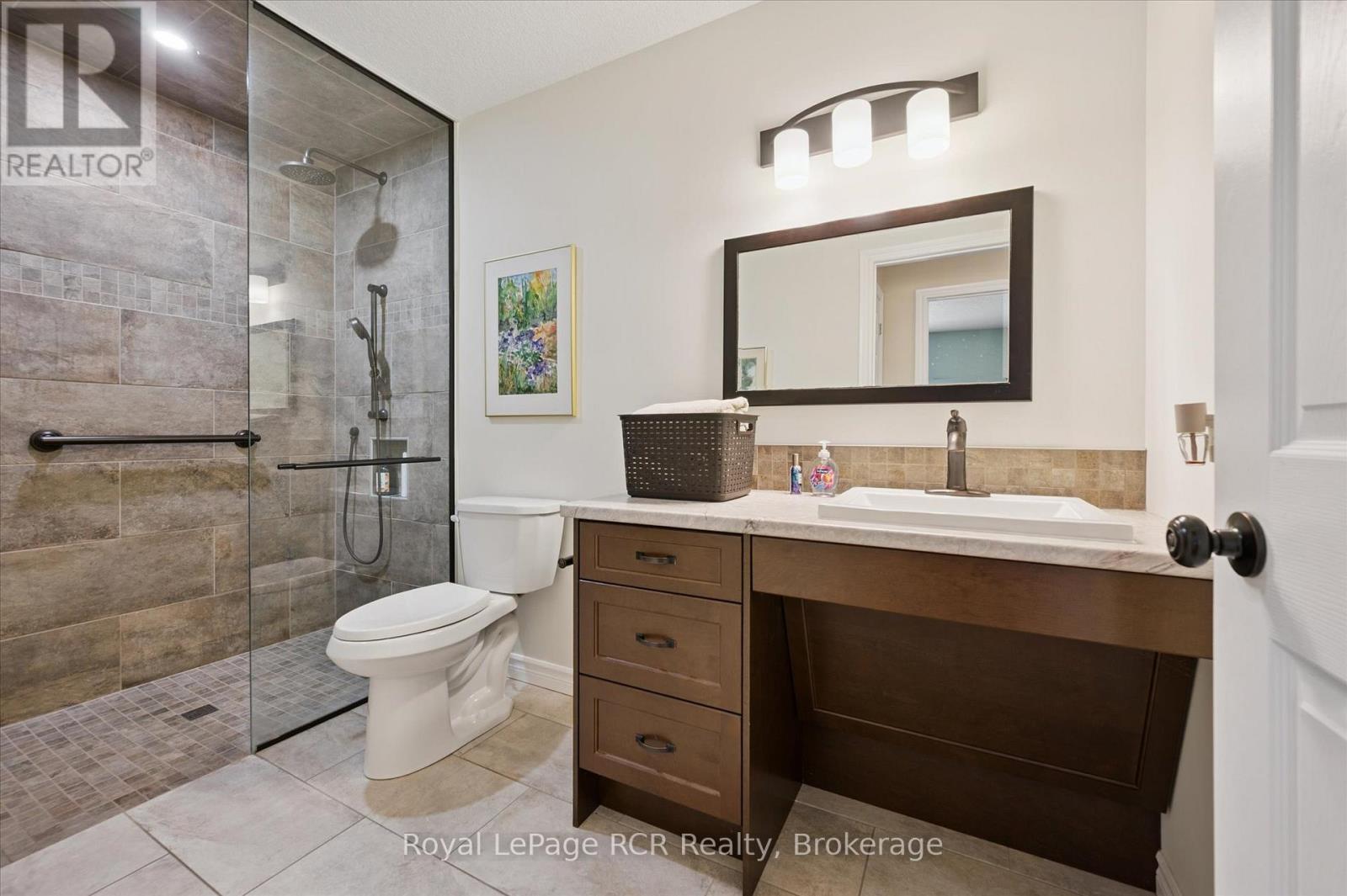 












10 SPARBERRY STREET W

,
Southgate,




Ontario
N0G2L0

