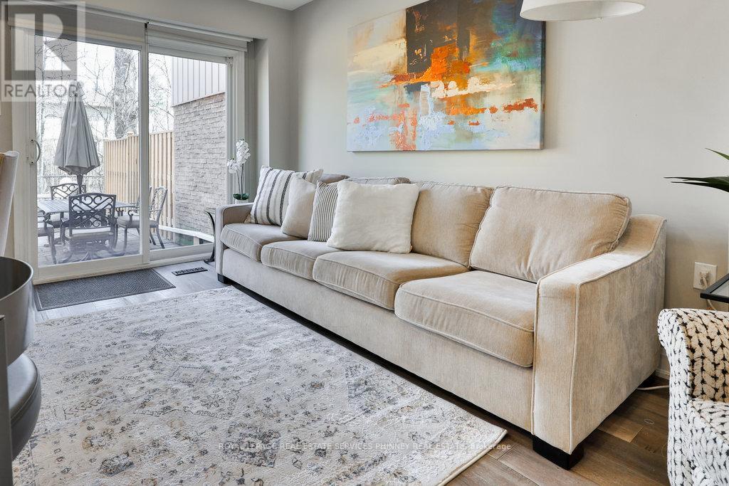 












66 - 1558 LANCASTER DRIVE

,
Oakville,




Ontario
L6H2Z4

