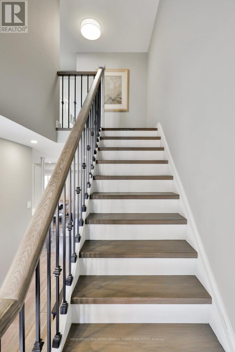 












66 - 1558 LANCASTER DRIVE

,
Oakville,




Ontario
L6H2Z4

