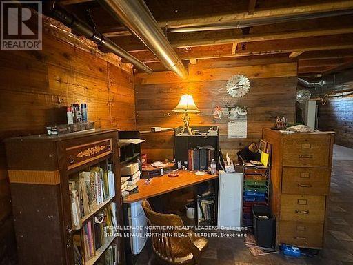 












13435 HIGHWAY 101 E

,
Timmins (TM - Outside East),




Ontario
P0H1A0

