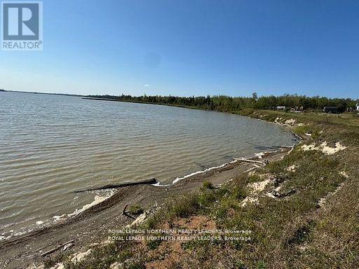 












13435 HIGHWAY 101 E

,
Timmins (TM - Outside East),




Ontario
P0H1A0

