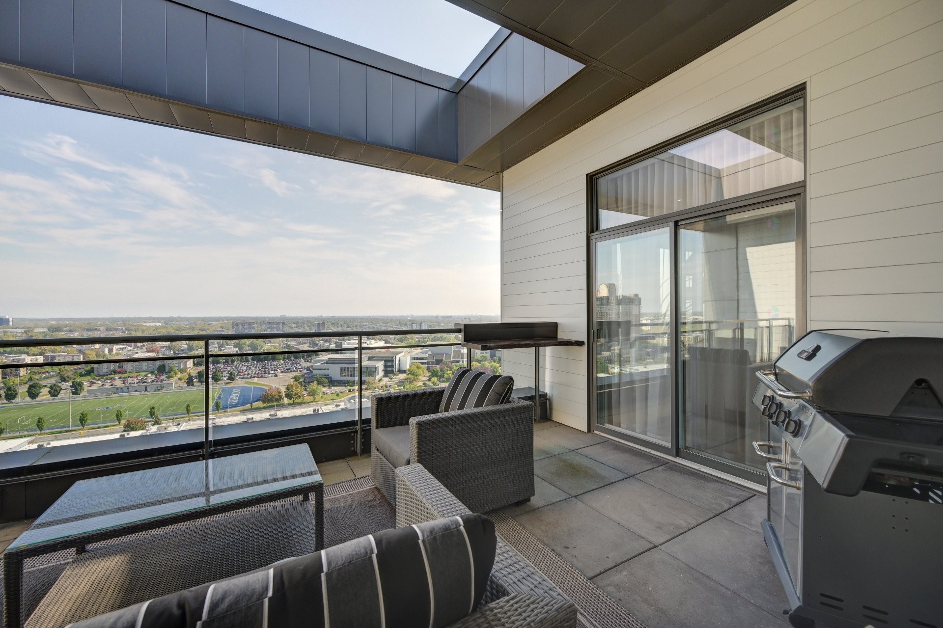 









1400


Rue Lucien-Paiement

, 1702,
Laval (Laval-des-Rapides),




QC
H7N0E3

