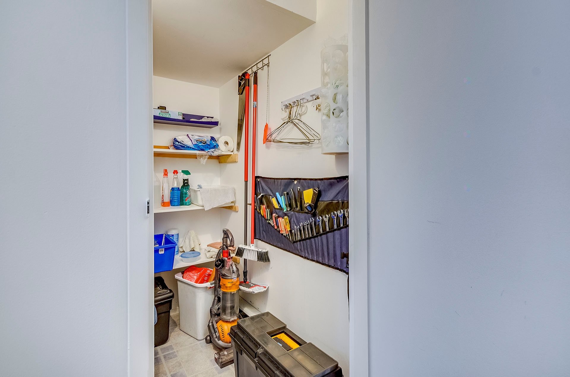 









556


Ch. Réal

, 302,
Sutton,




QC
J0E2K0

