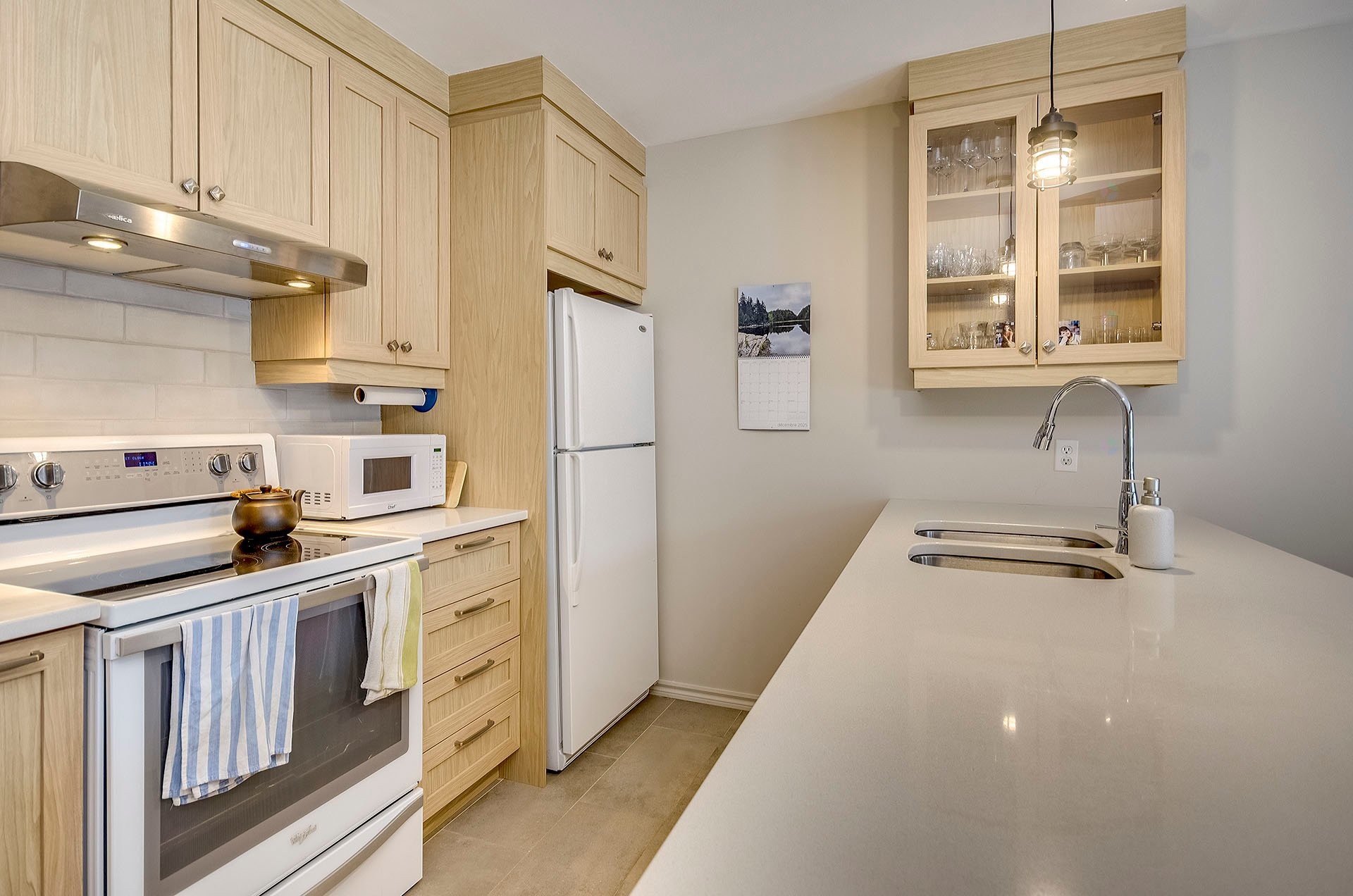 









556


Ch. Réal

, 302,
Sutton,




QC
J0E2K0

