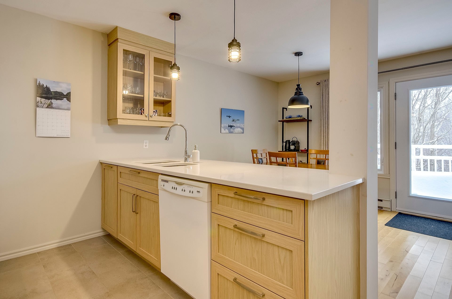 









556


Ch. Réal

, 302,
Sutton,




QC
J0E2K0

