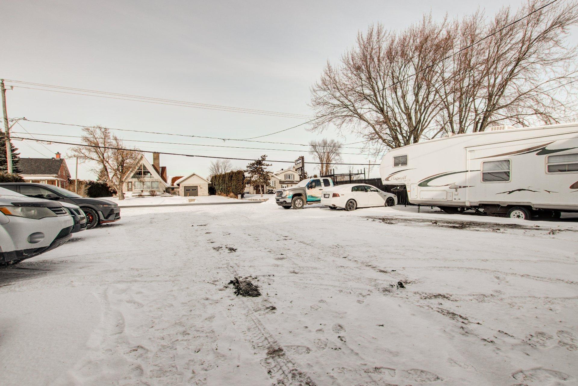 









755


Ch. du Ruisseau N.

,
Saint-Mathieu-de-Beloeil,




QC
J3G2C9

