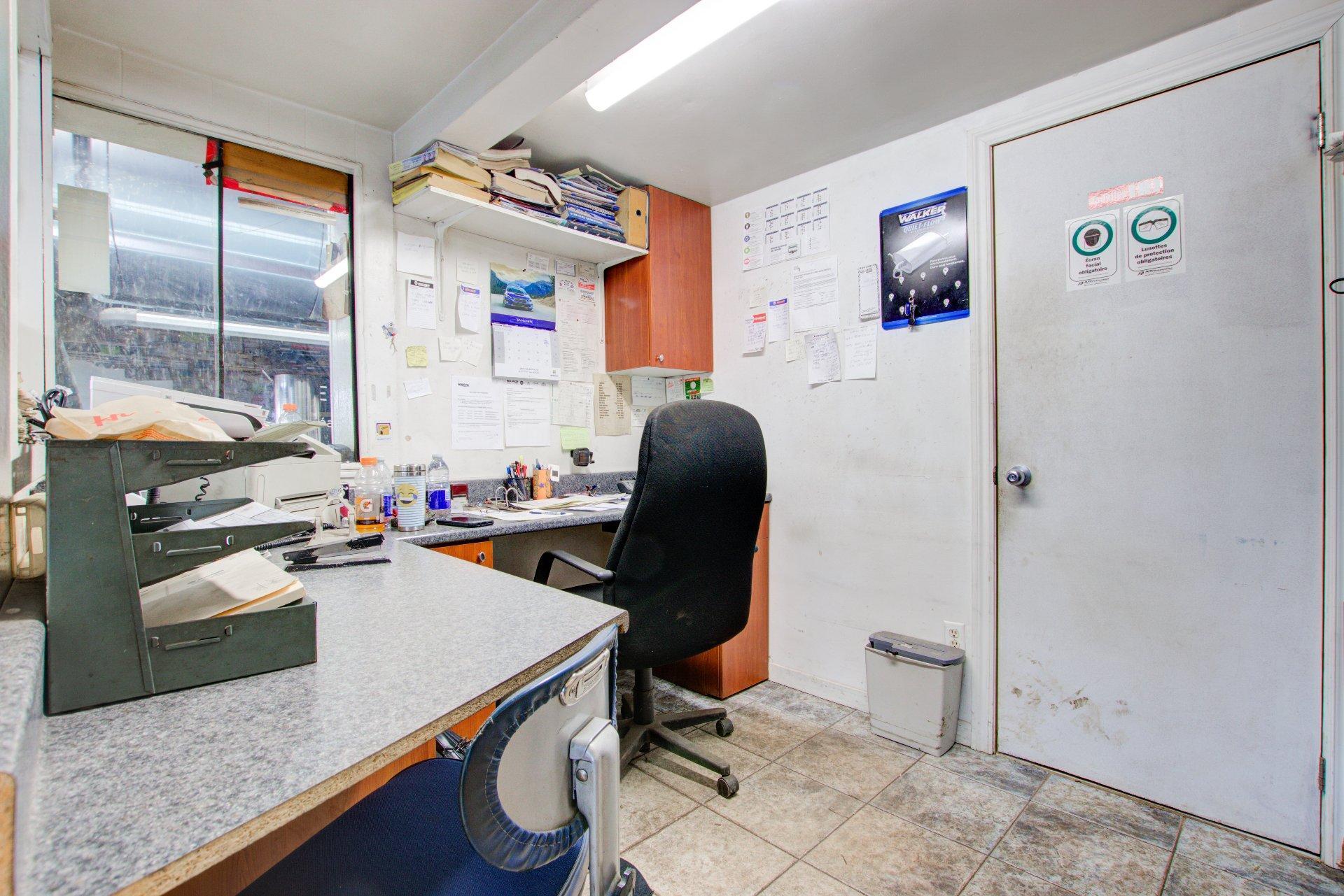 









755


Ch. du Ruisseau N.

,
Saint-Mathieu-de-Beloeil,




QC
J3G2C9

