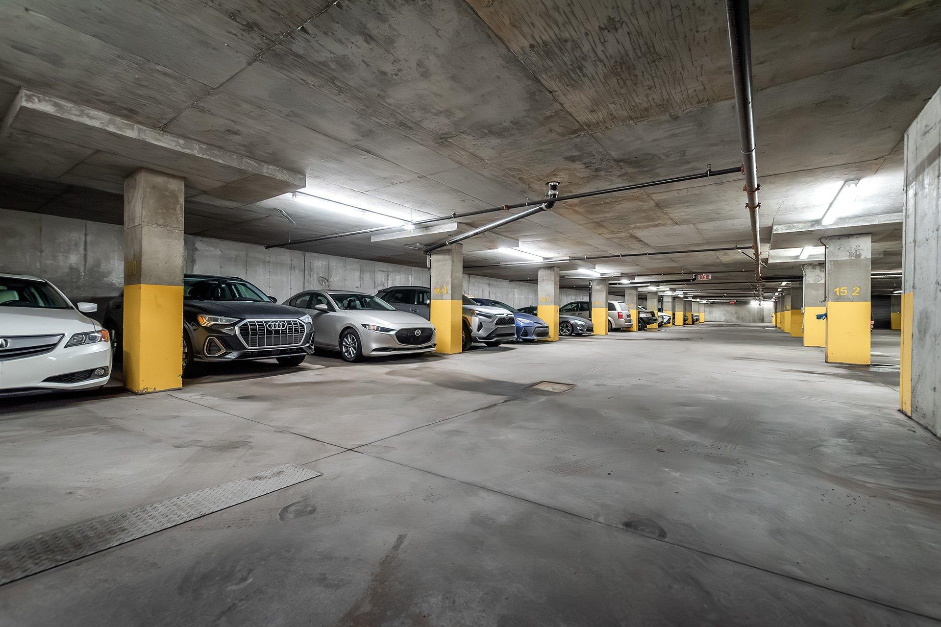 









2335


Ch. Manella

, 613,
Mont-Royal,




QC
H4P0B3

