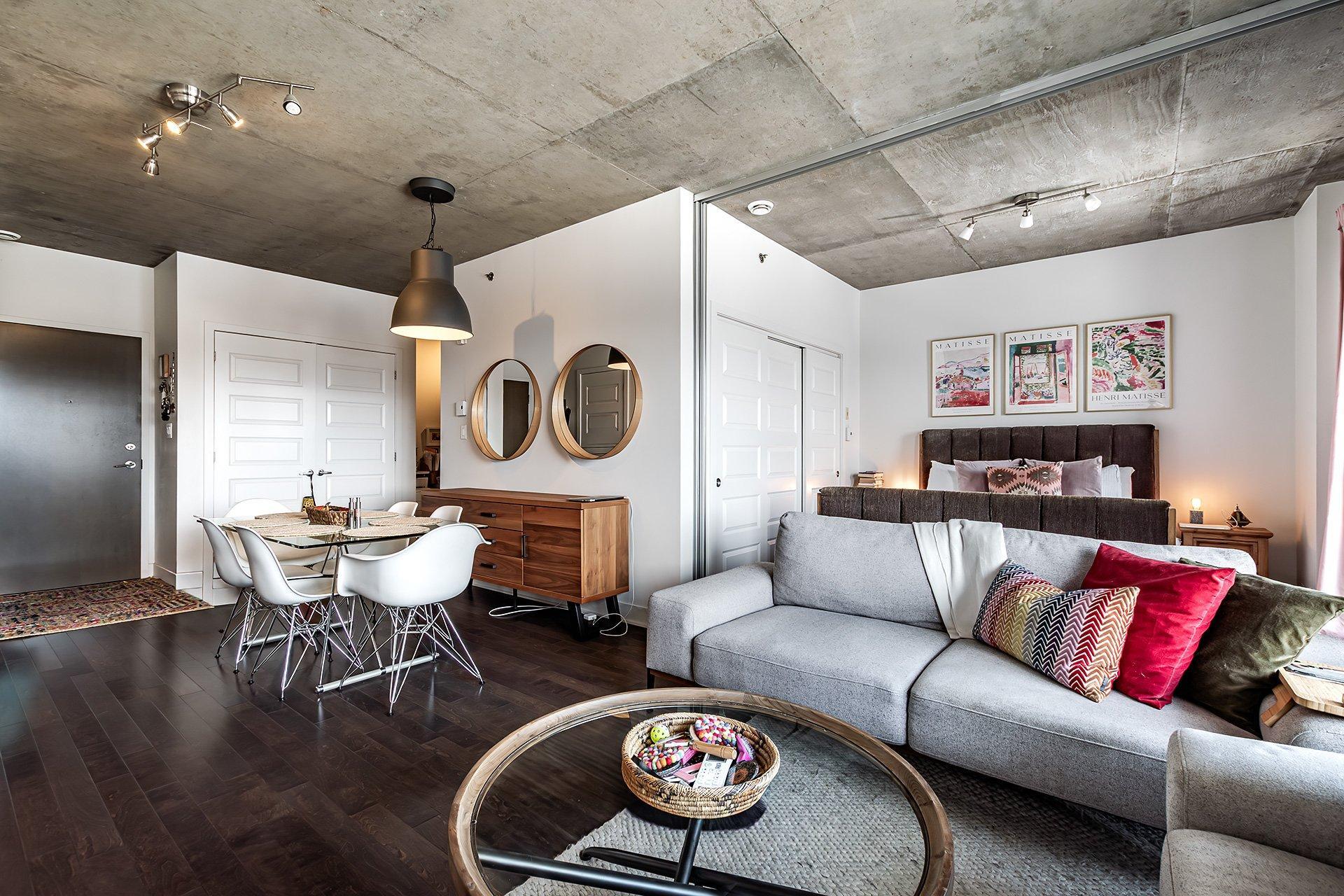 









2335


Ch. Manella

, 613,
Mont-Royal,




QC
H4P0B3

