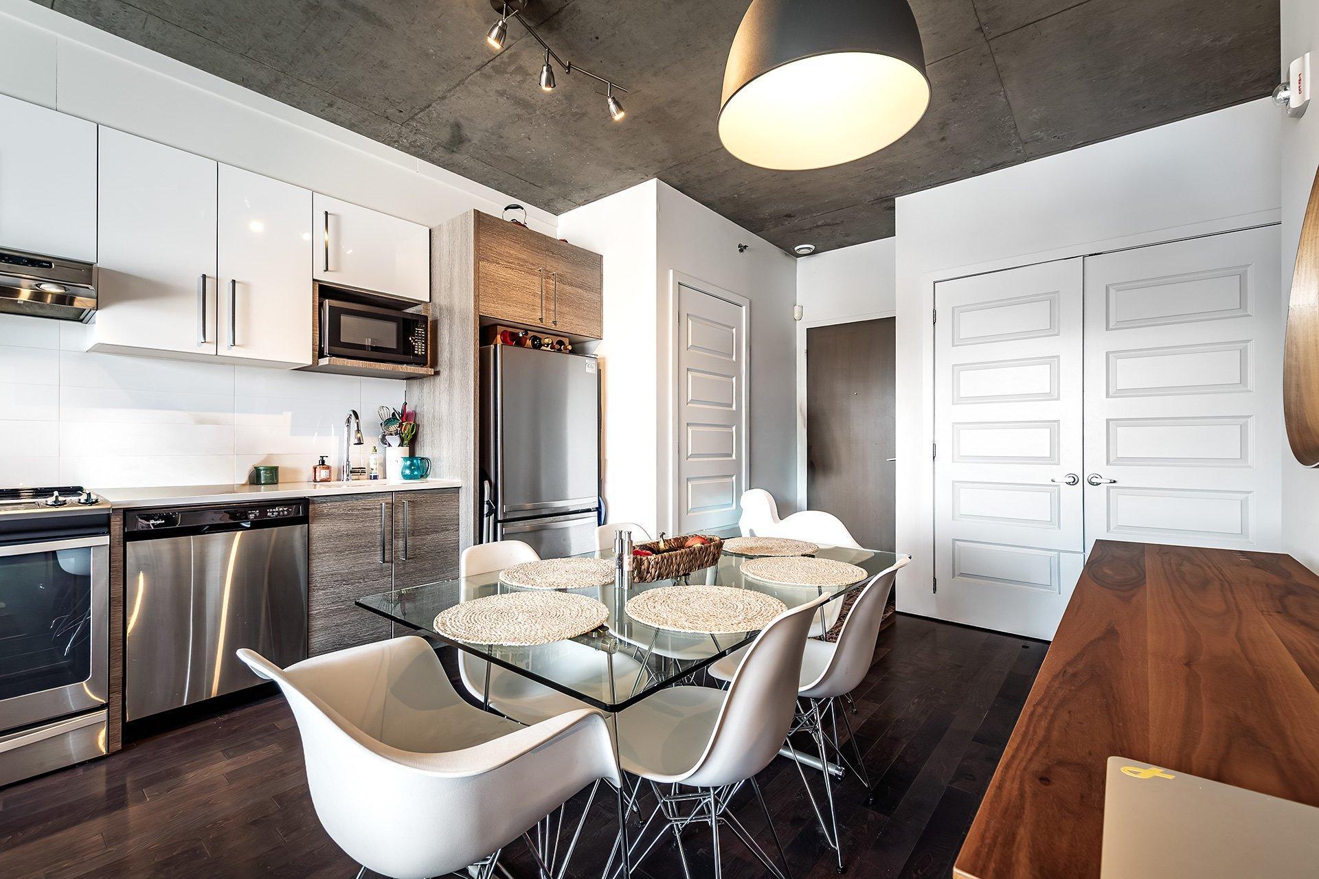 









2335


Ch. Manella

, 613,
Mont-Royal,




QC
H4P0B3

