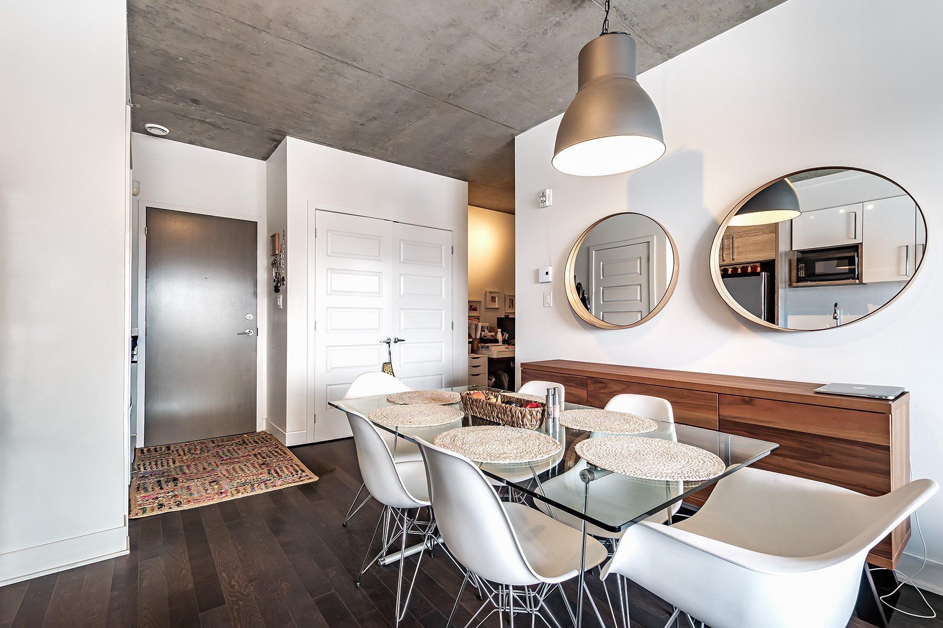 









2335


Ch. Manella

, 613,
Mont-Royal,




QC
H4P0B3

