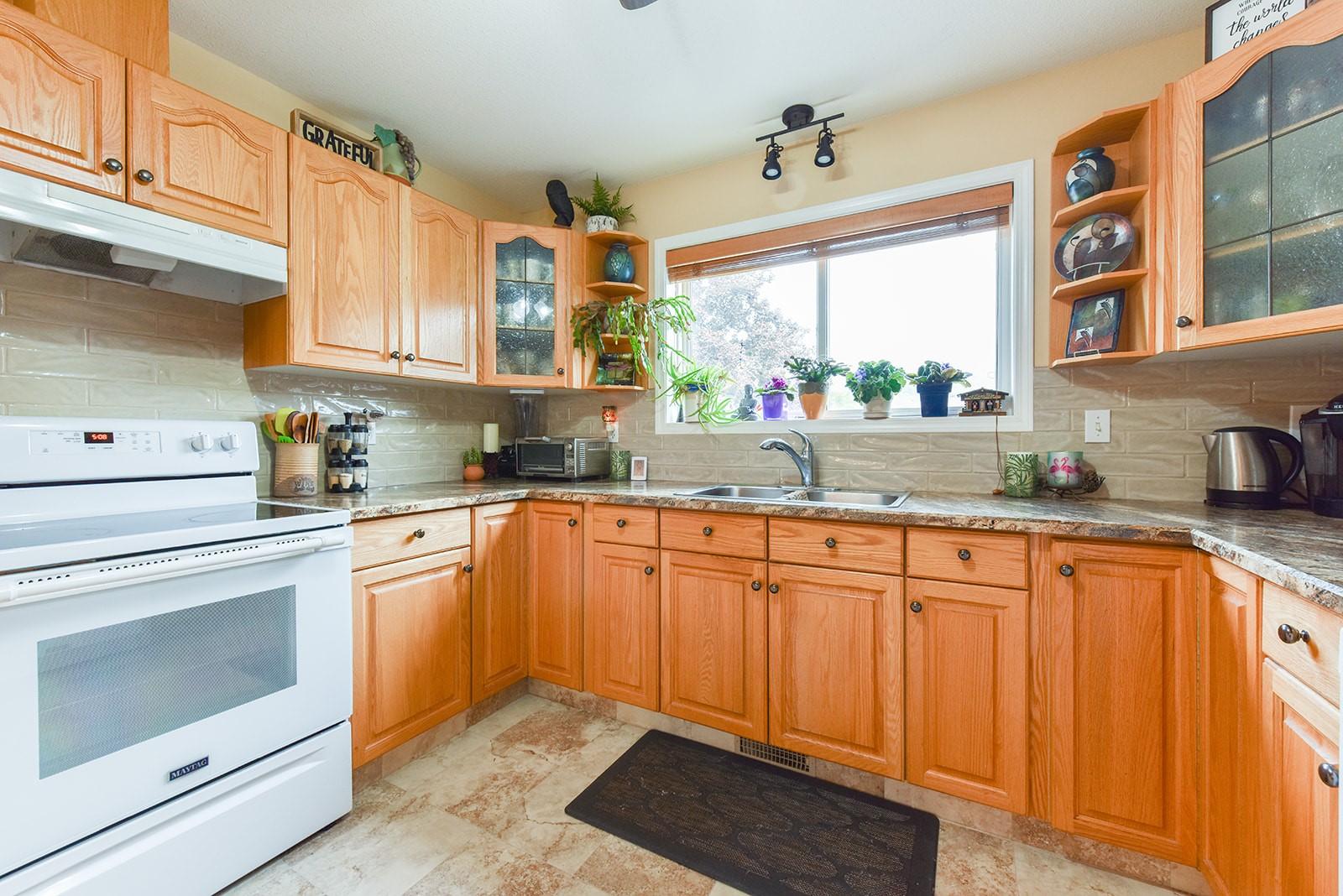 









158


Green

Avenue, 105,
Penticton,




BC
V2A 3T1

