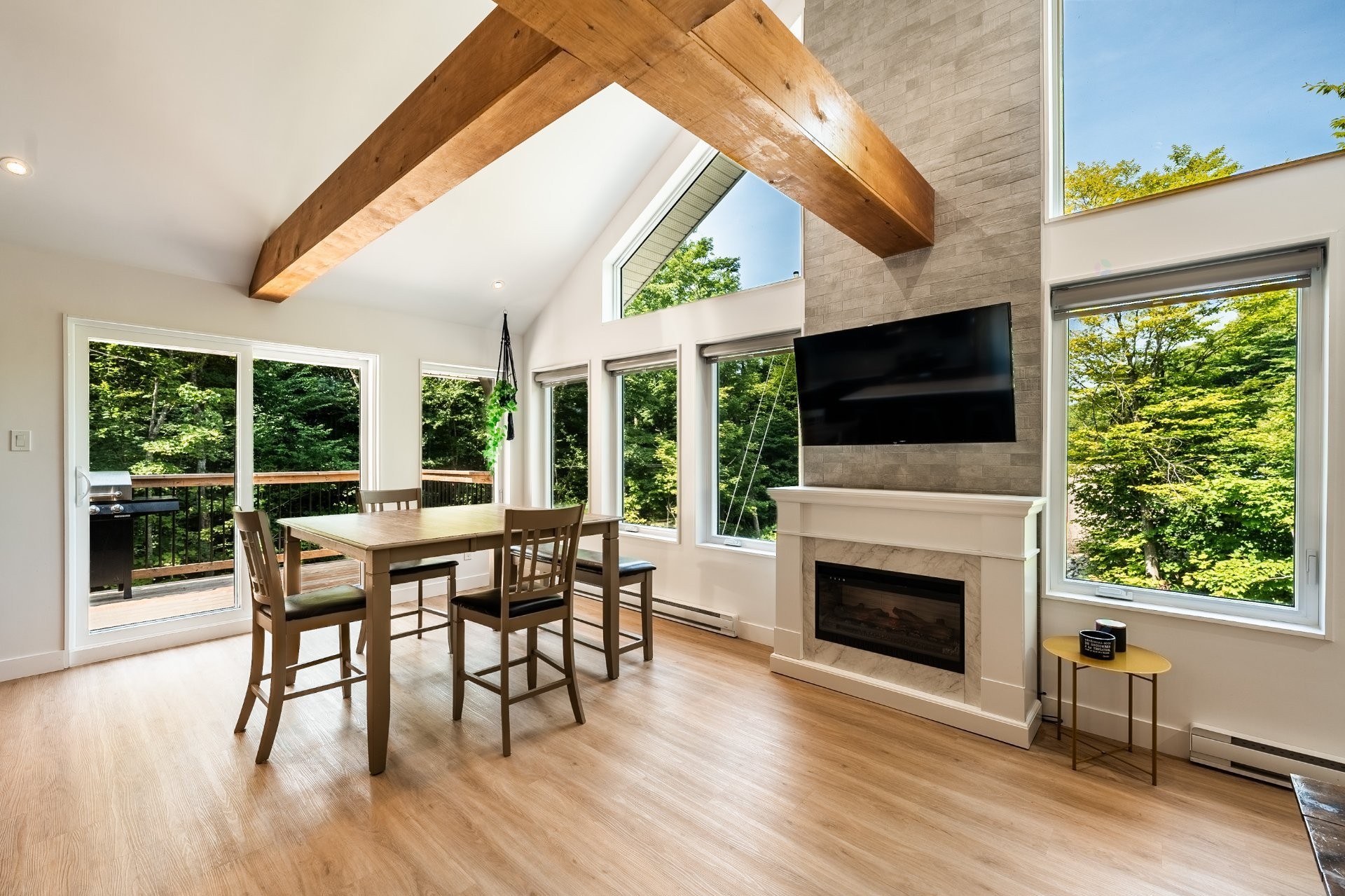 









83


Ch. des Cimes

,
Saint-Donat,




QC
J0T2C0

