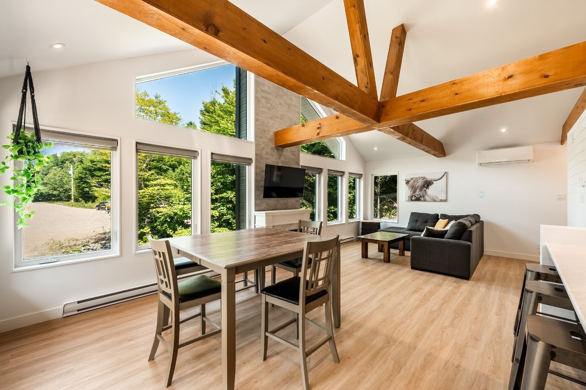 









83


Ch. des Cimes

,
Saint-Donat,




QC
J0T2C0

