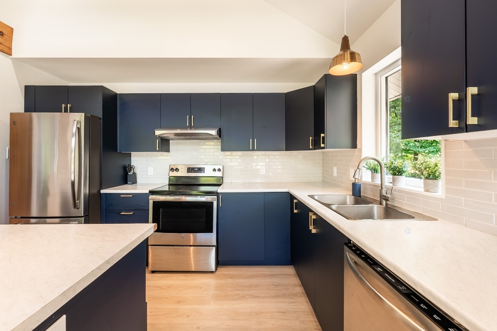 









83


Ch. des Cimes

,
Saint-Donat,




QC
J0T2C0

