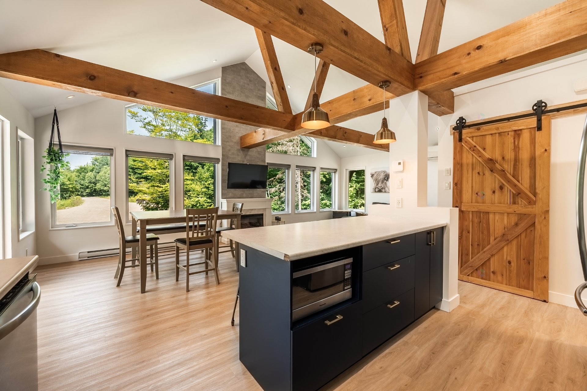 









83


Ch. des Cimes

,
Saint-Donat,




QC
J0T2C0

