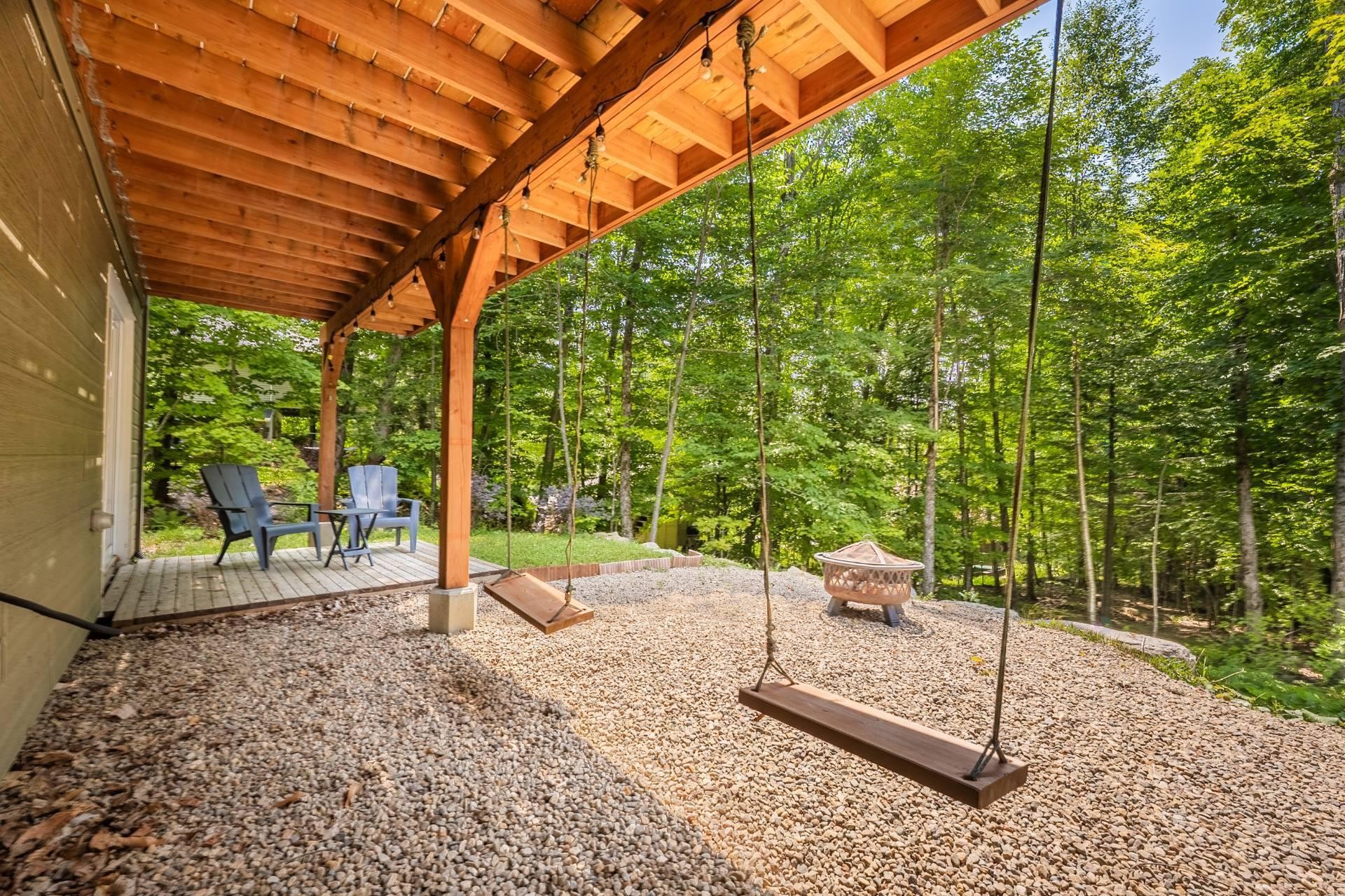 









83


Ch. des Cimes

,
Saint-Donat,




QC
J0T2C0

