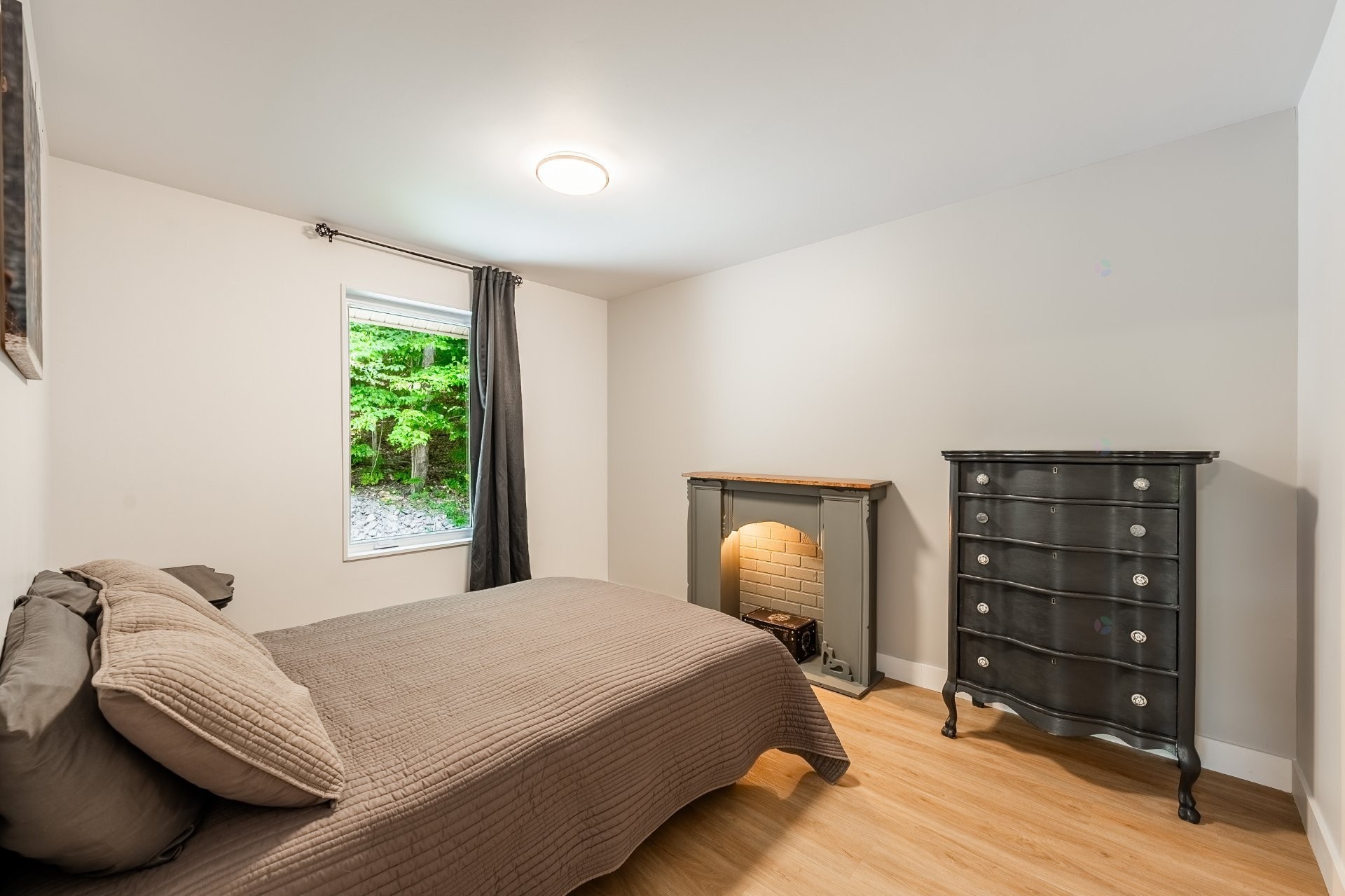 









83


Ch. des Cimes

,
Saint-Donat,




QC
J0T2C0

