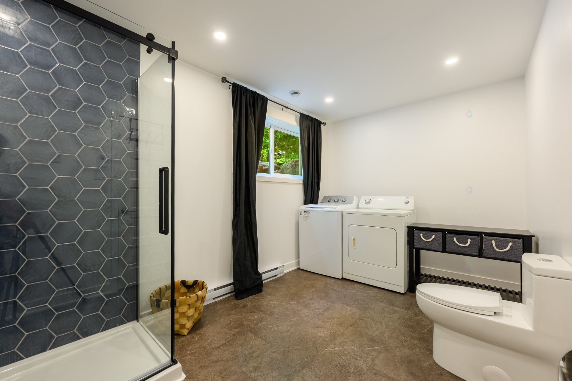 









83


Ch. des Cimes

,
Saint-Donat,




QC
J0T2C0

