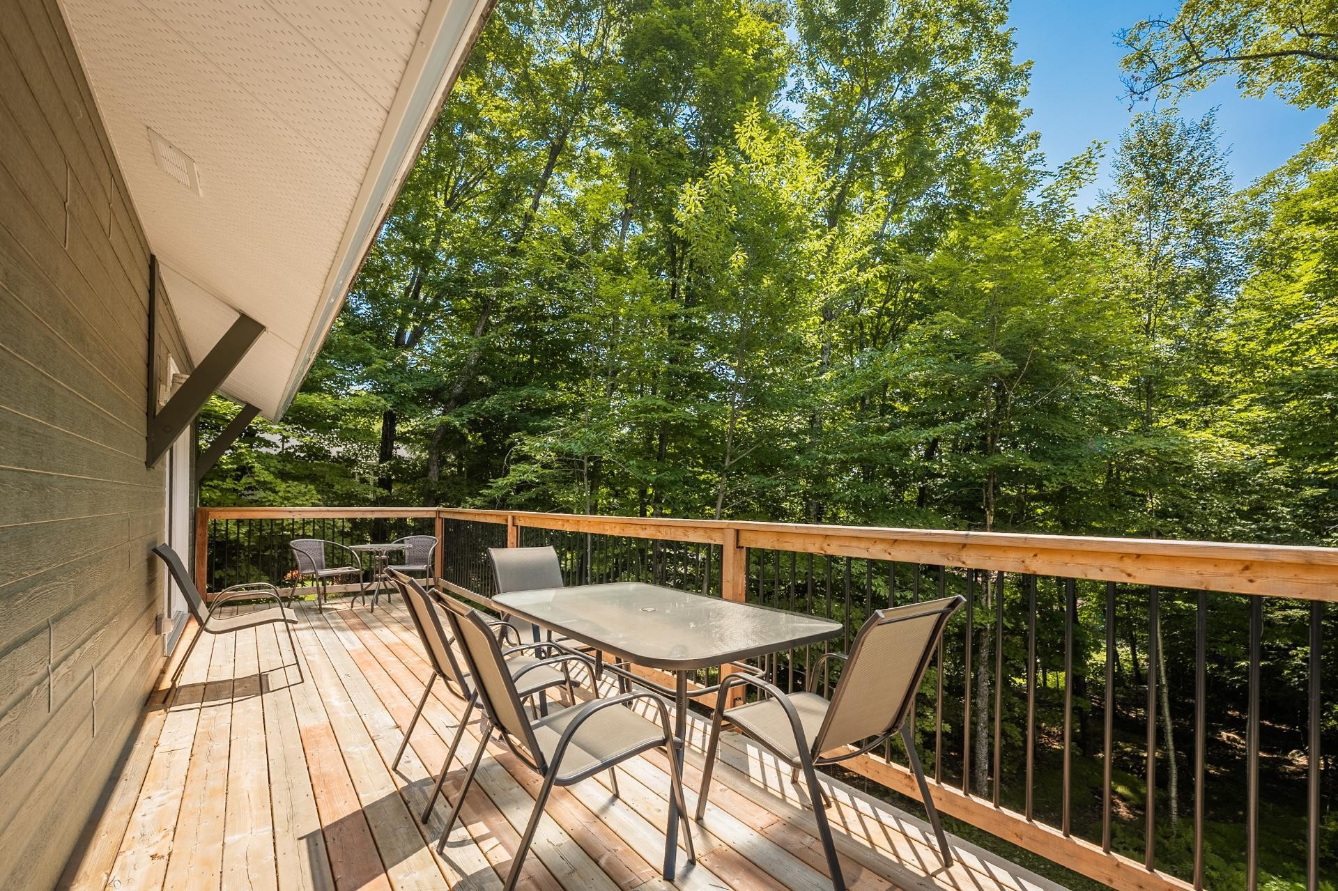 









83


Ch. des Cimes

,
Saint-Donat,




QC
J0T2C0

