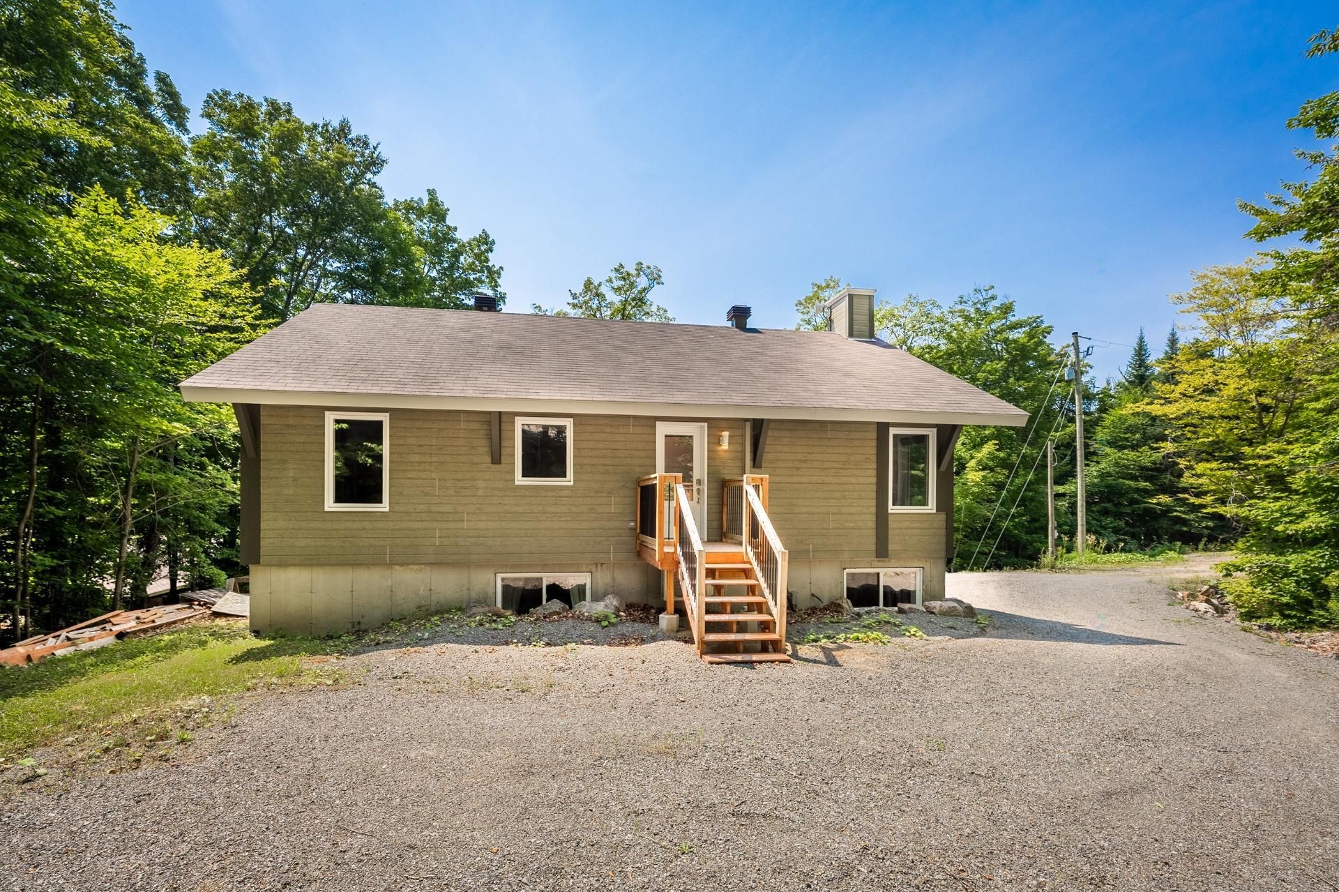 









83


Ch. des Cimes

,
Saint-Donat,




QC
J0T2C0

