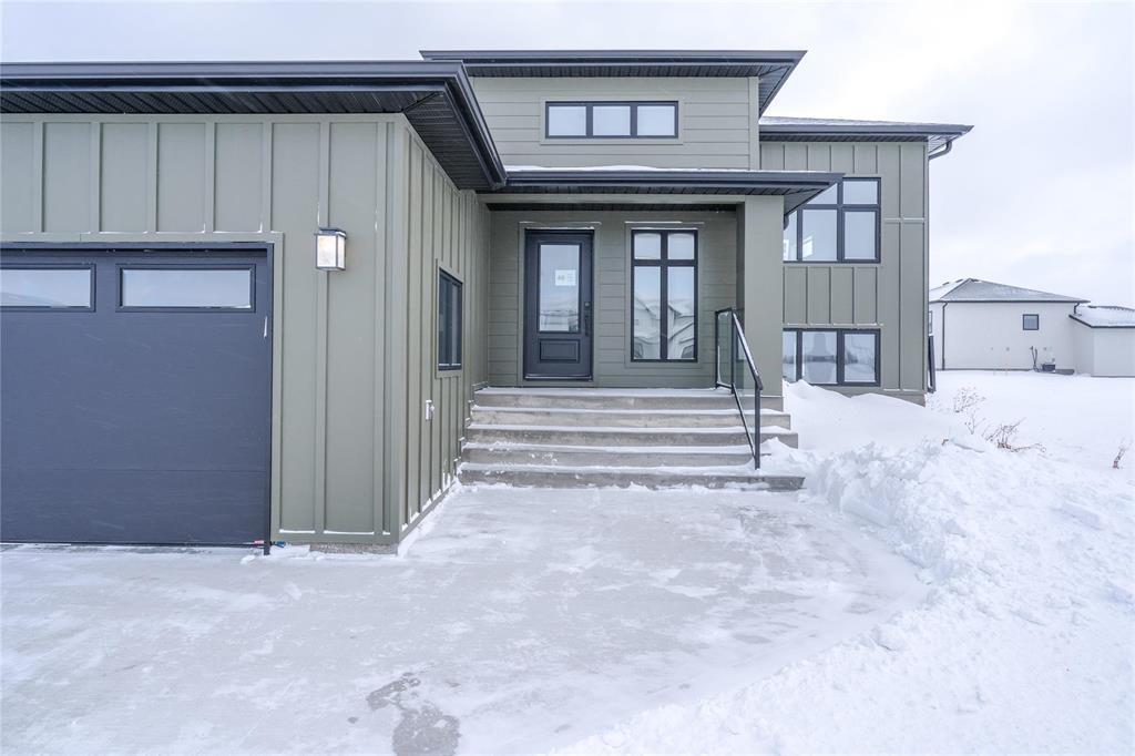 












48 Wild Plum Lane

,
Steinbach,




Manitoba
R5G2Z1

