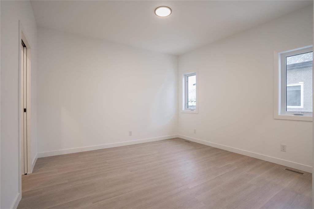 












48 Wild Plum Lane

,
Steinbach,




Manitoba
R5G2Z1

