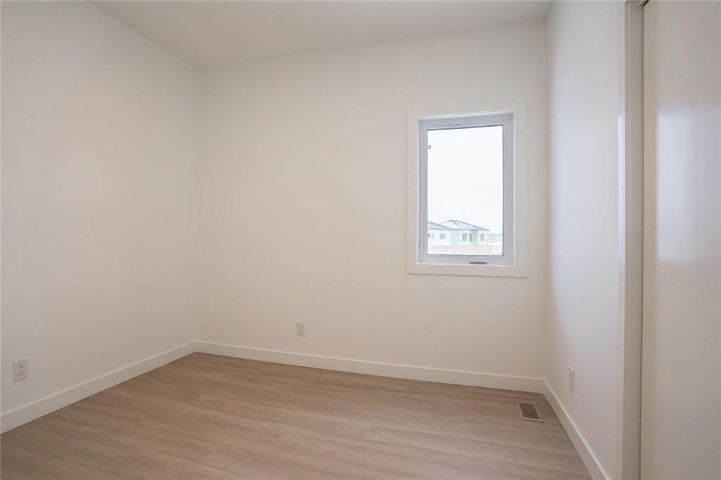 












48 Wild Plum Lane

,
Steinbach,




Manitoba
R5G2Z1

