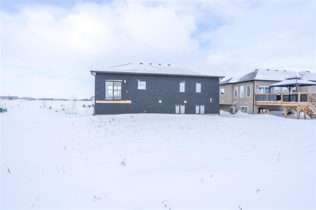 












48 Wild Plum Lane

,
Steinbach,




Manitoba
R5G2Z1

