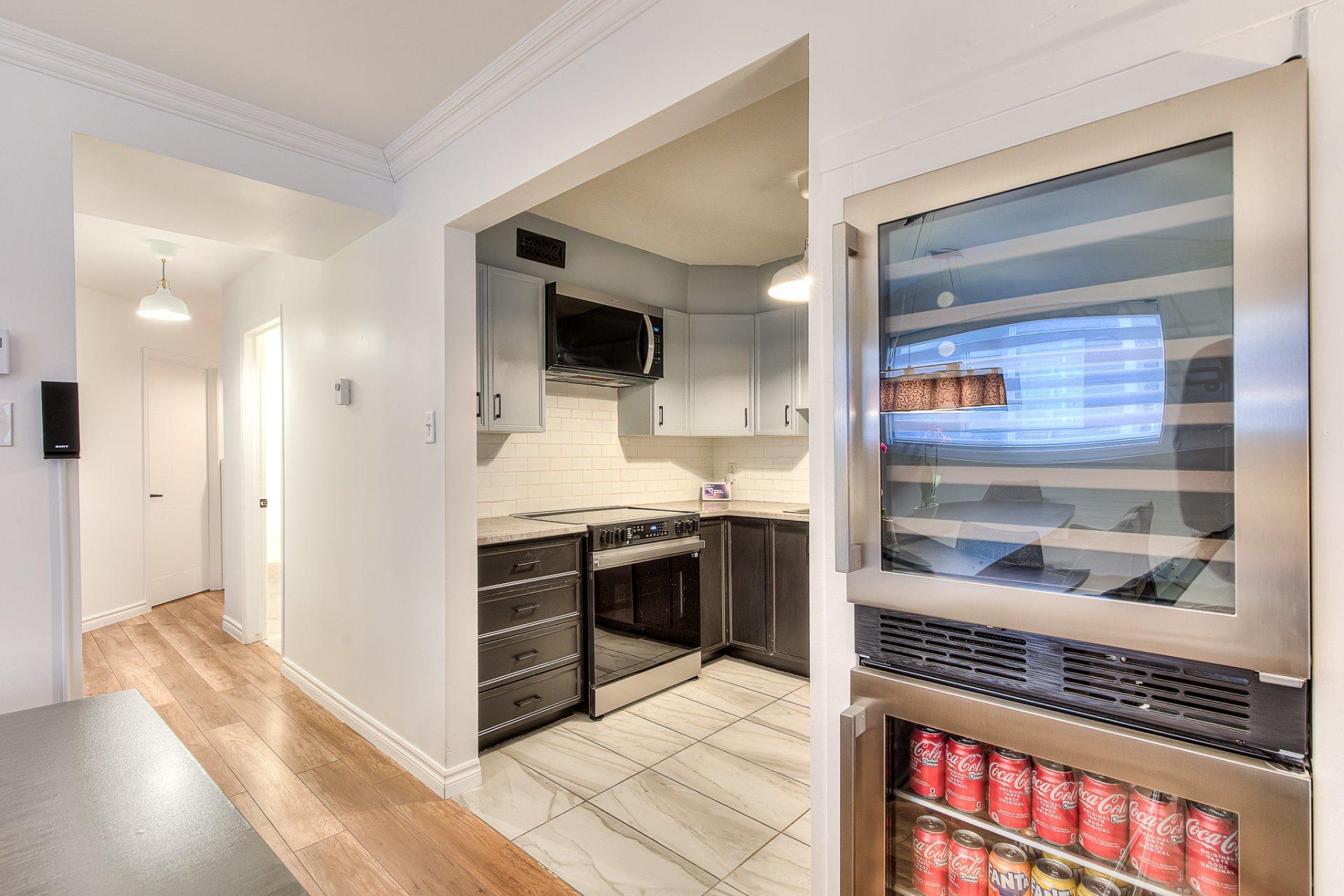 









70


Av. Brown

,
Vaudreuil-Dorion,




QC
J7V9S1

