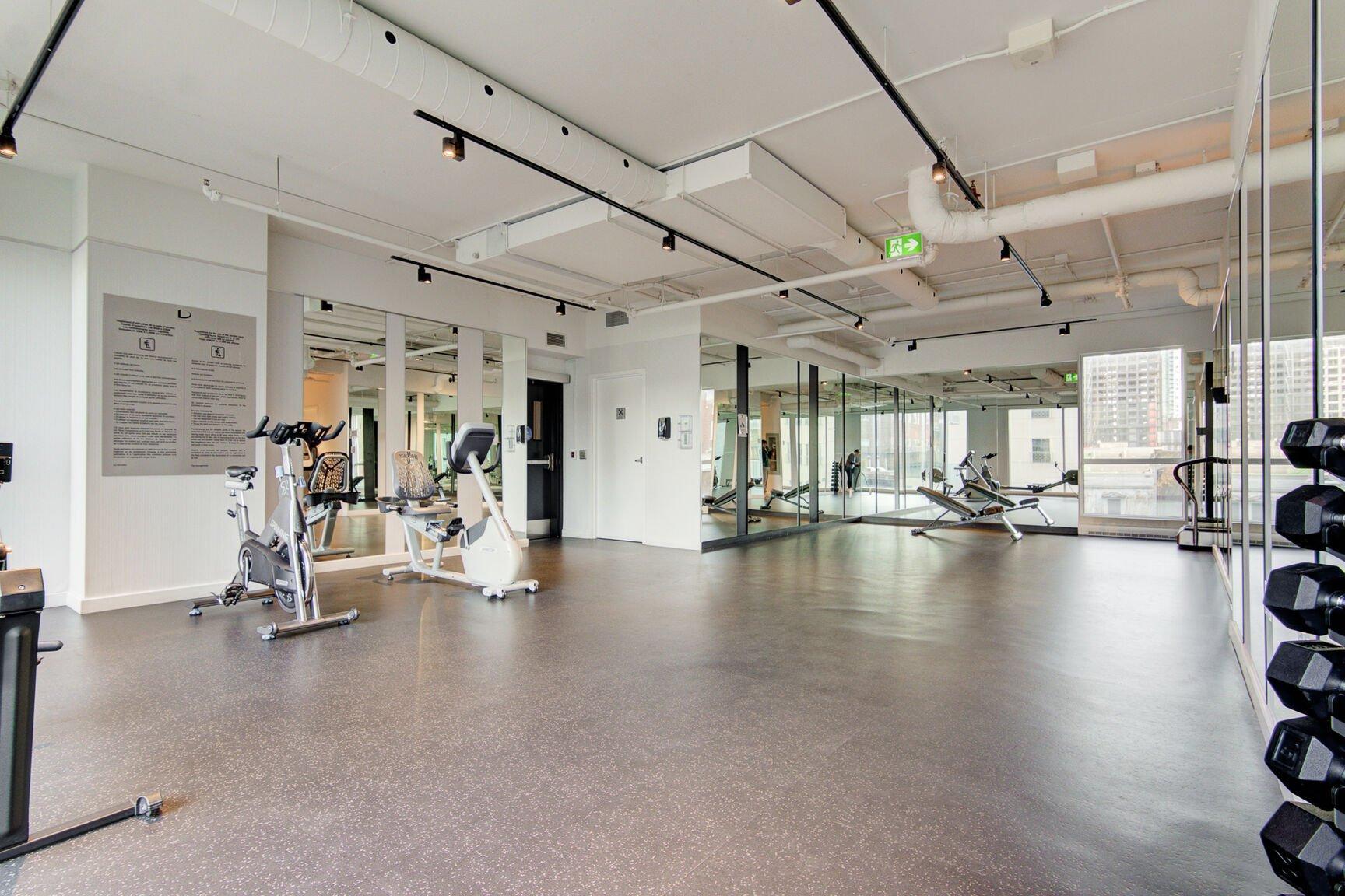 









1211


Rue Drummond

, 1906,
Montréal (Ville-Marie),




QC
H3G0E6

