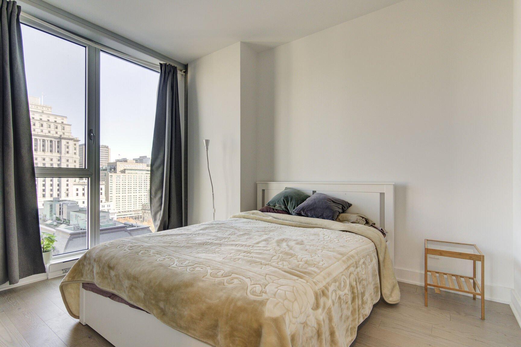 









1211


Rue Drummond

, 1906,
Montréal (Ville-Marie),




QC
H3G0E6

