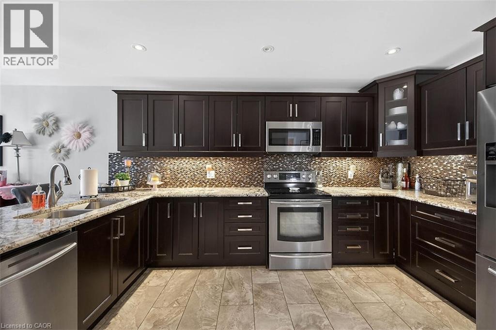 












71 JESSICA Street

,
Hamilton,




Ontario
L8W4A3

