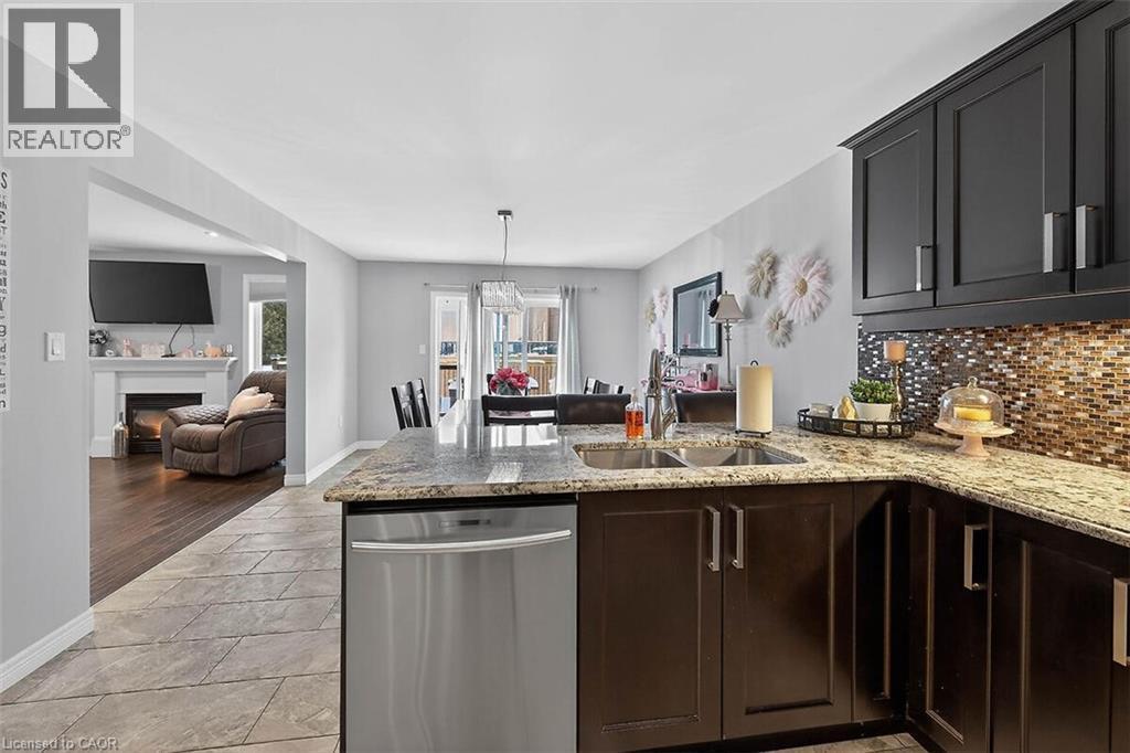 












71 JESSICA Street

,
Hamilton,




Ontario
L8W4A3

