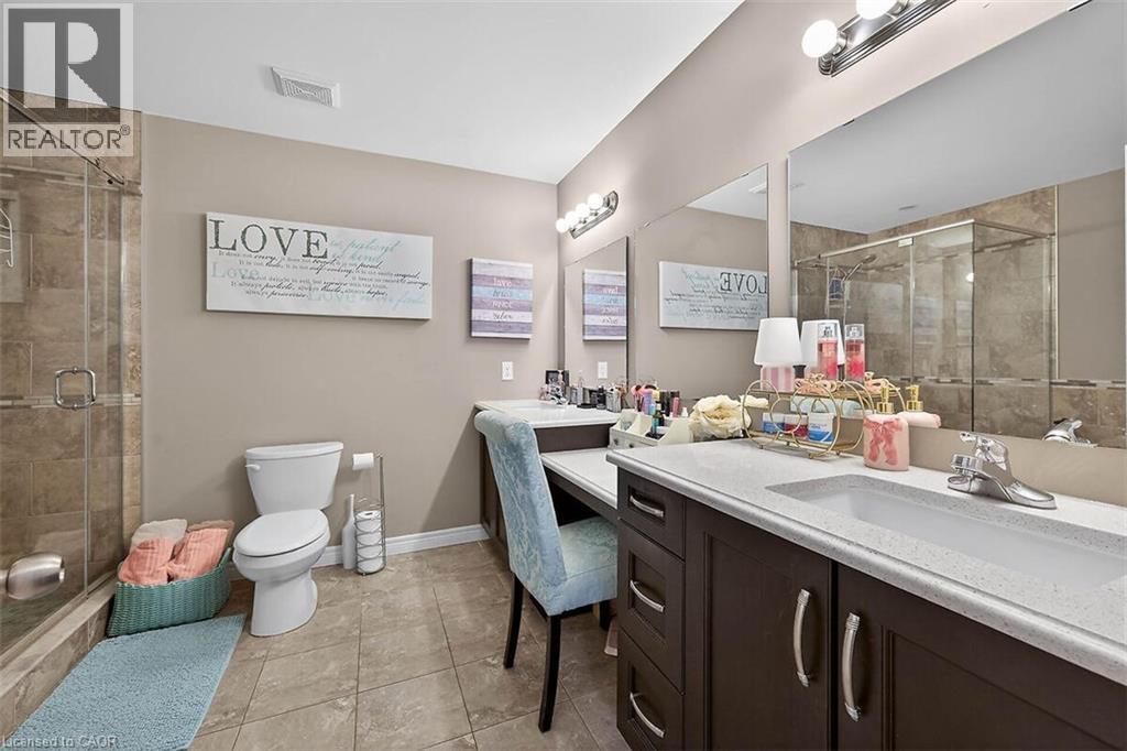 












71 JESSICA Street

,
Hamilton,




Ontario
L8W4A3

