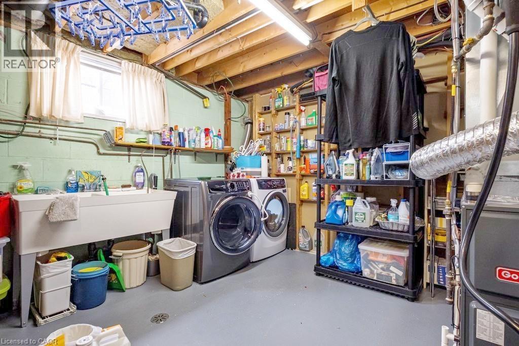 












41 ANN Street

,
Dundas,




Ontario
L9H2N4

