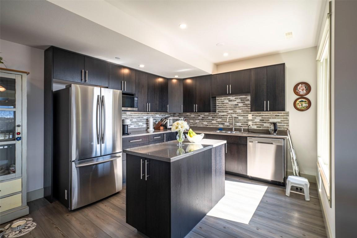 









4134


Camelback

Way,
Vernon,




BC
V1T 9W4

