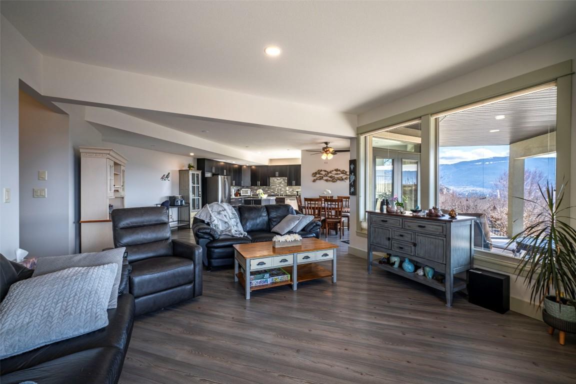 









4134


Camelback

Way,
Vernon,




BC
V1T 9W4

