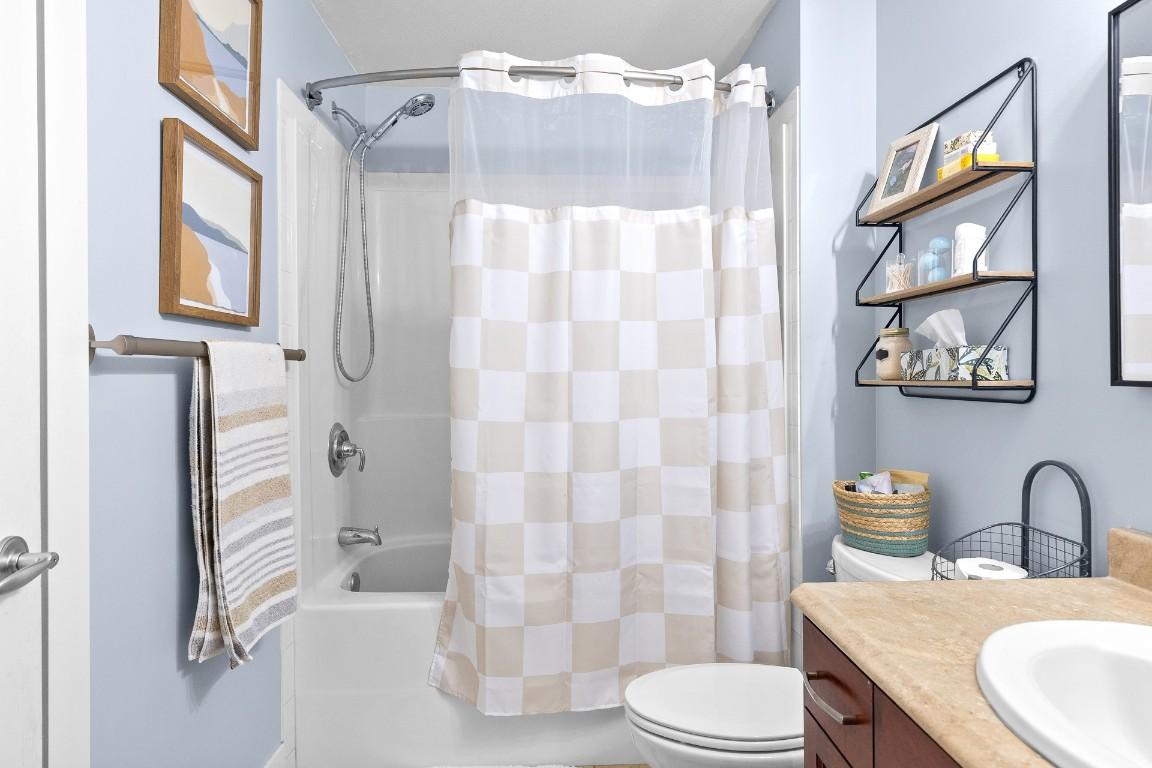 









2532


Shoreline

Drive, 205,
Lake Country,




BC
V4V 2R6

