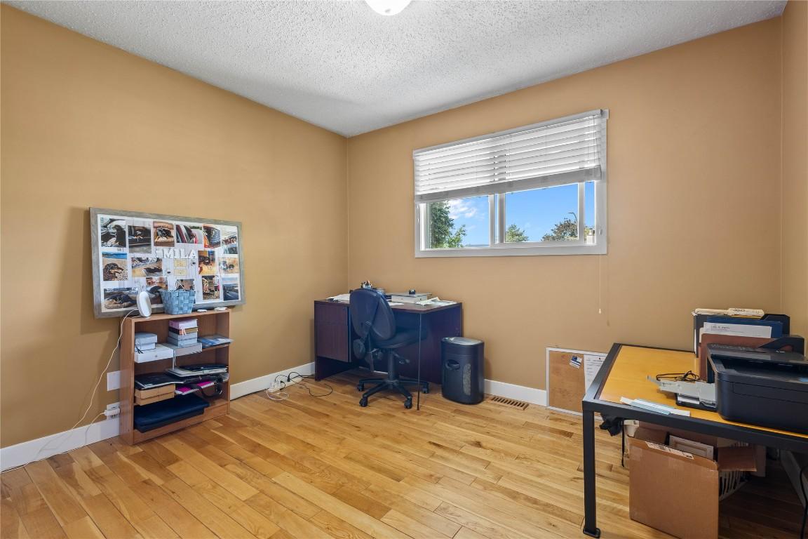 









2141


Kaslo

Court,
Kelowna,




BC
V1Y 8B9

