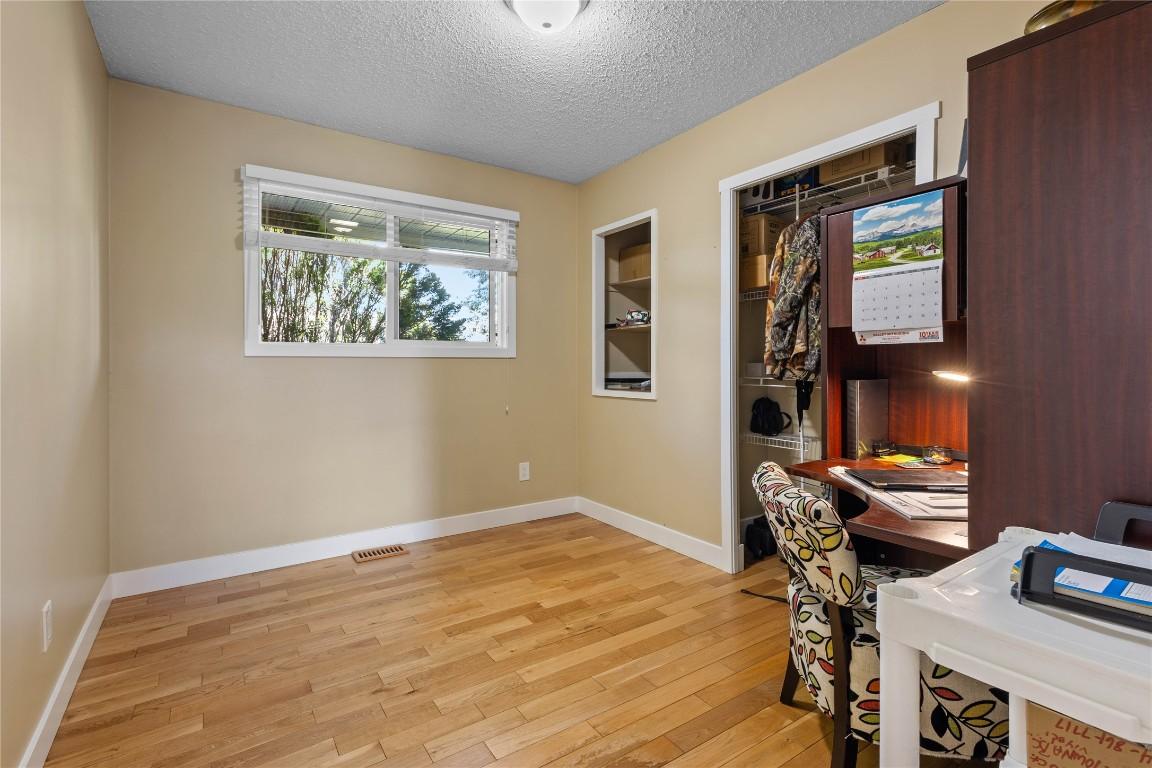 









2141


Kaslo

Court,
Kelowna,




BC
V1Y 8B9

