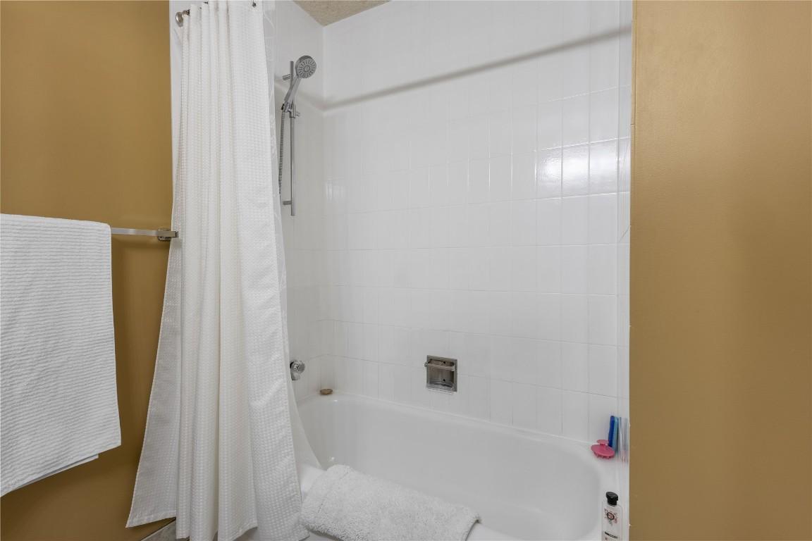 









2141


Kaslo

Court,
Kelowna,




BC
V1Y 8B9

