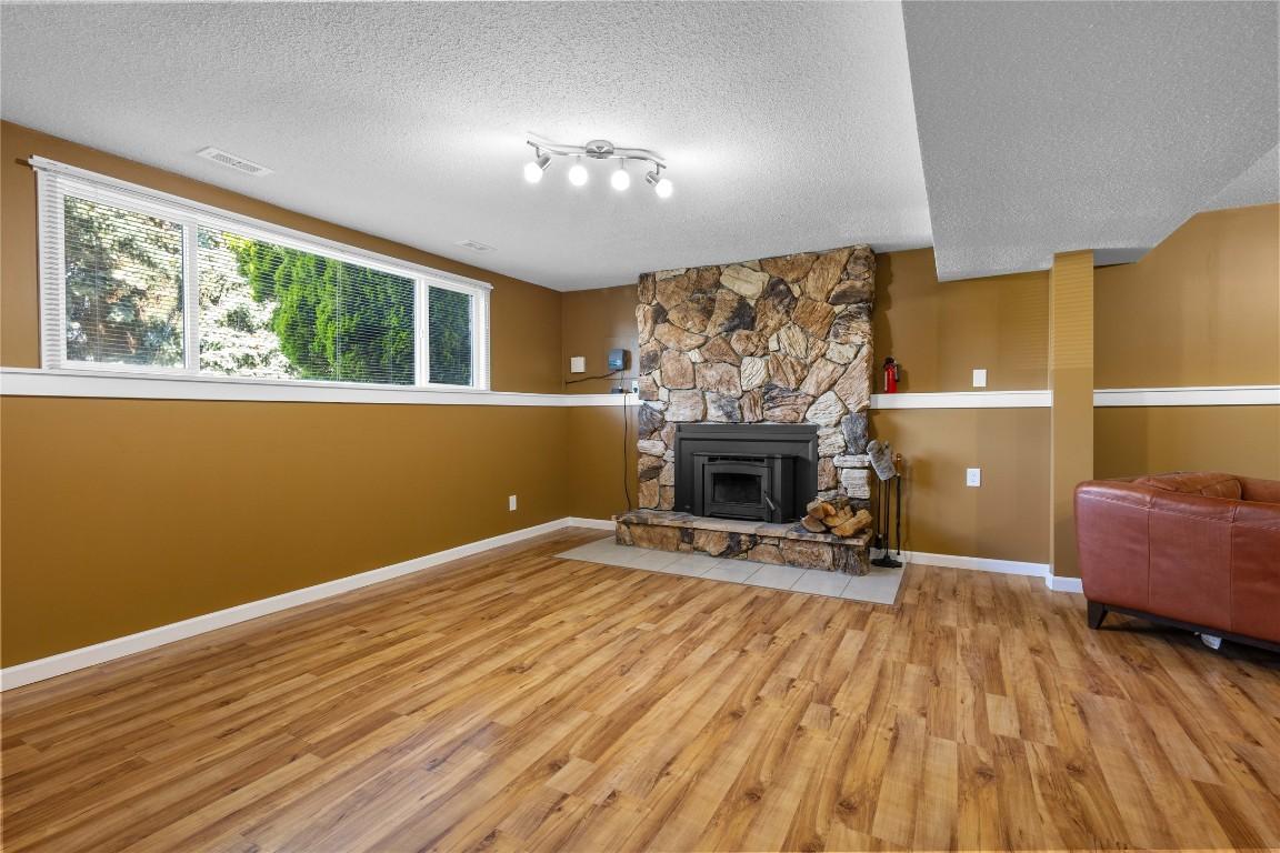 









2141


Kaslo

Court,
Kelowna,




BC
V1Y 8B9

