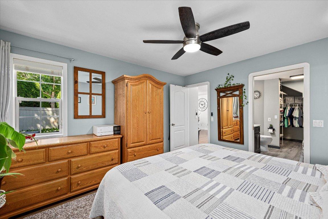 









527


Yates

Road, 25,
Kelowna,




BC
V1V 1Z5

