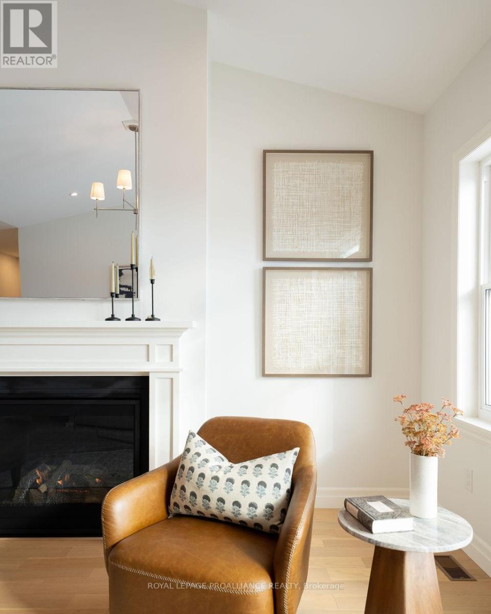 












71 SEYMOUR STREET W

,
Centre Hastings,




Ontario
K0K2K0

