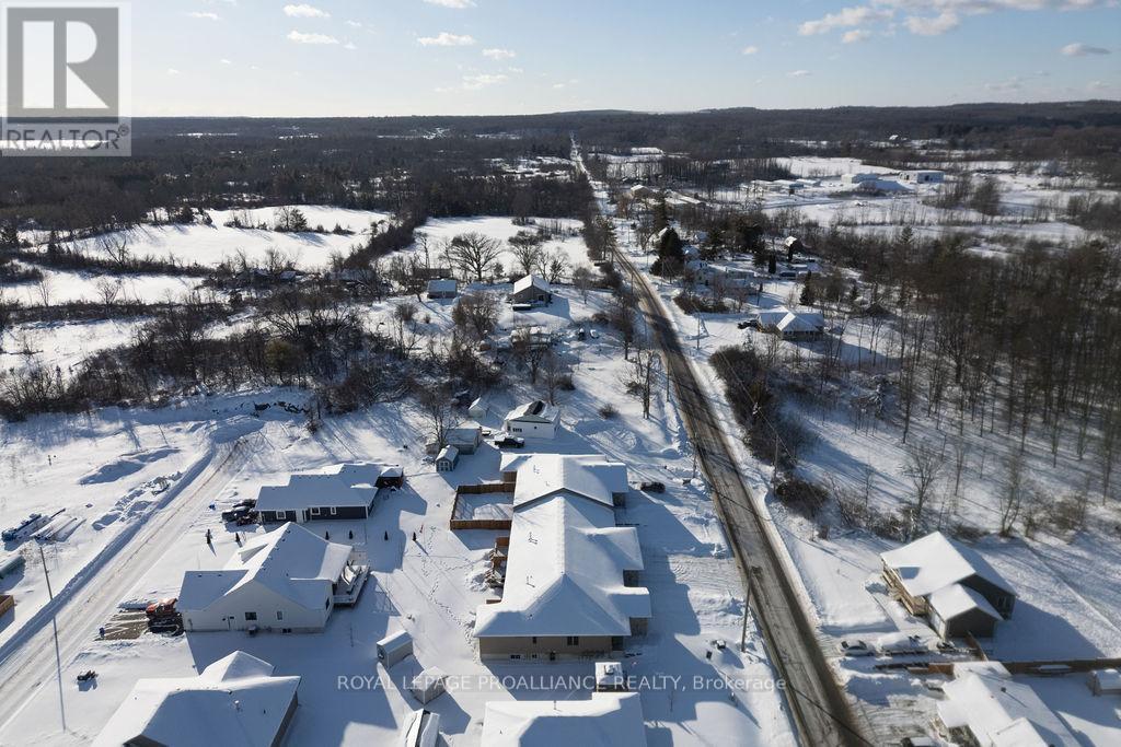 












71 SEYMOUR STREET W

,
Centre Hastings,




Ontario
K0K2K0

