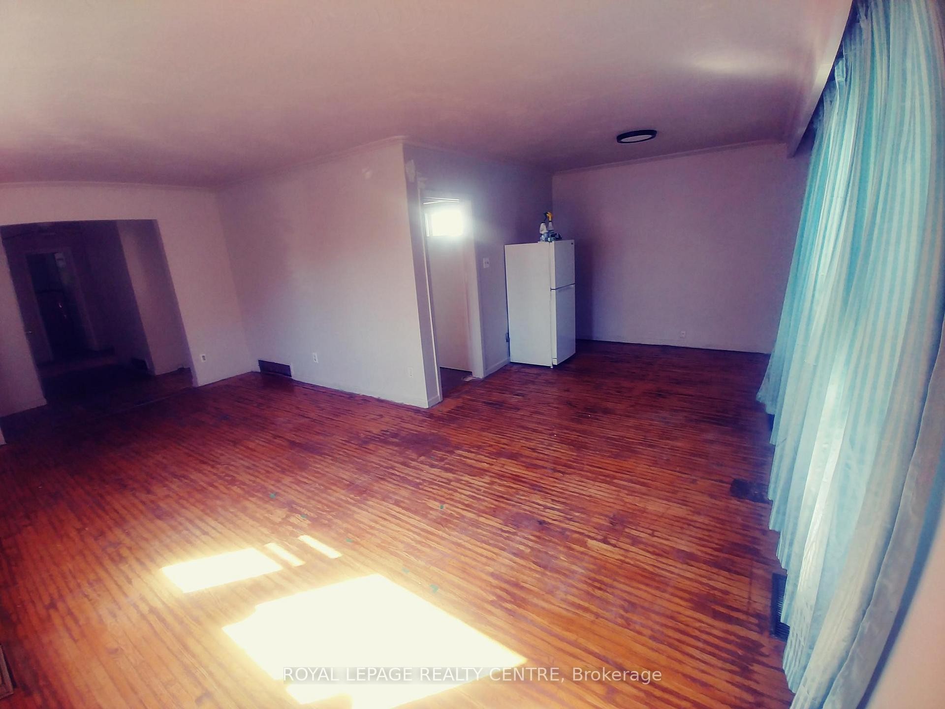 









1534


Cawthra

Road,
Mississauga,




ON
L5G 4L3

