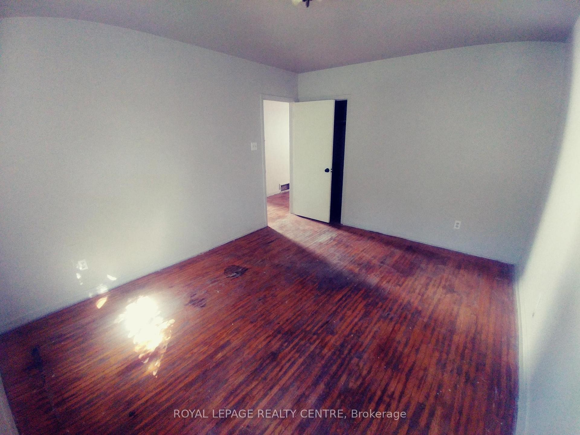 









1534


Cawthra

Road,
Mississauga,




ON
L5G 4L3

