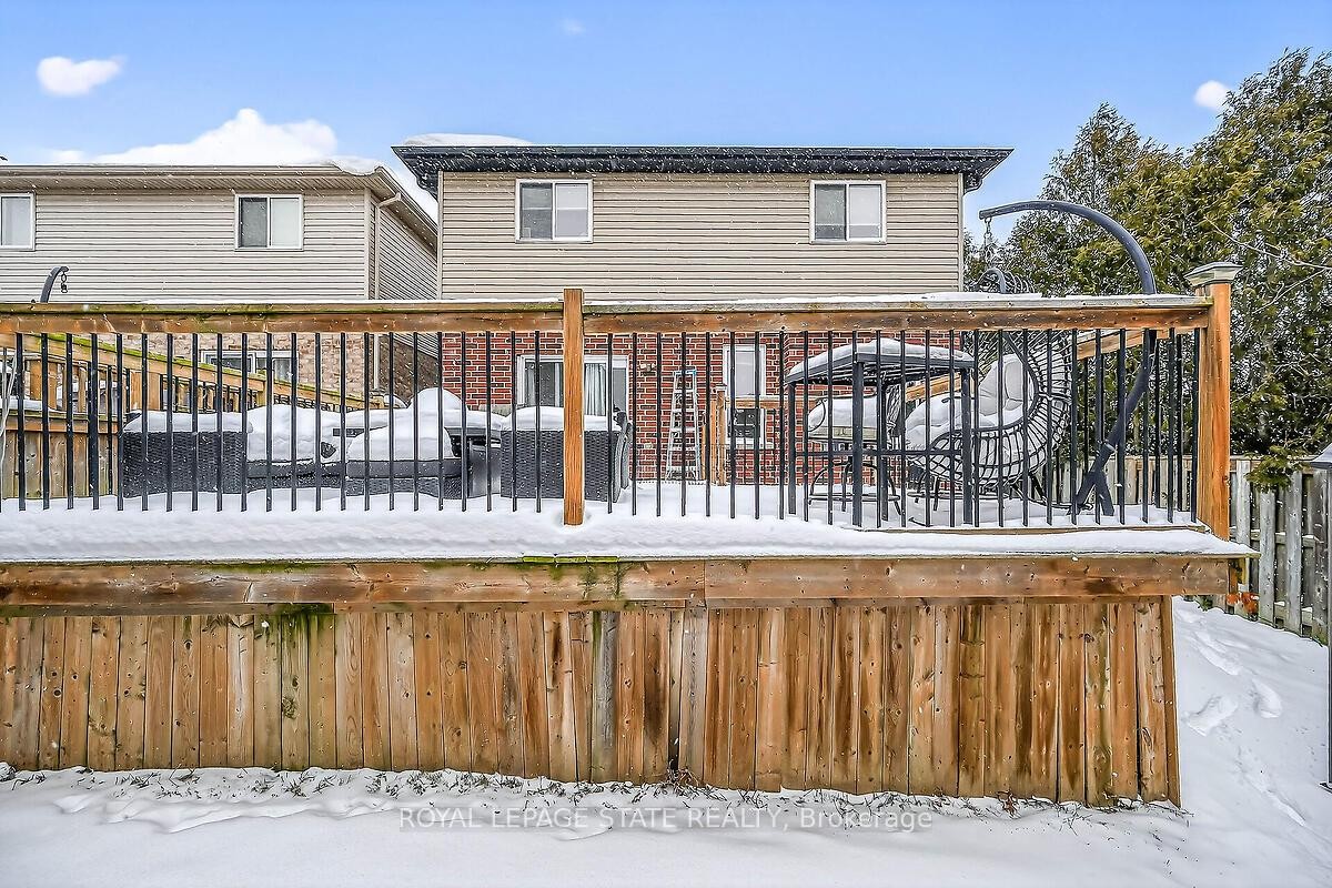 









71


Jessica

Street,
Hamilton,




ON
L8E 4A3

