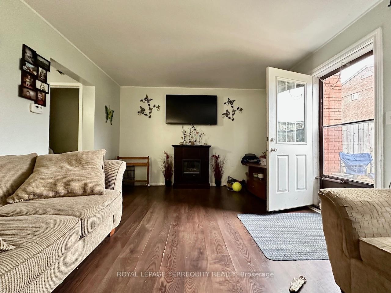 









37


Orchard

Place,
Chatham-Kent,




ON
N7M 1A6

